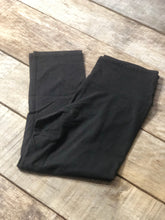 Load image into Gallery viewer, Butter Soft Capri Leggings