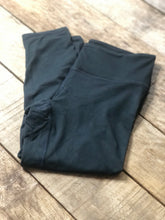 Load image into Gallery viewer, Butter Soft Capri Leggings